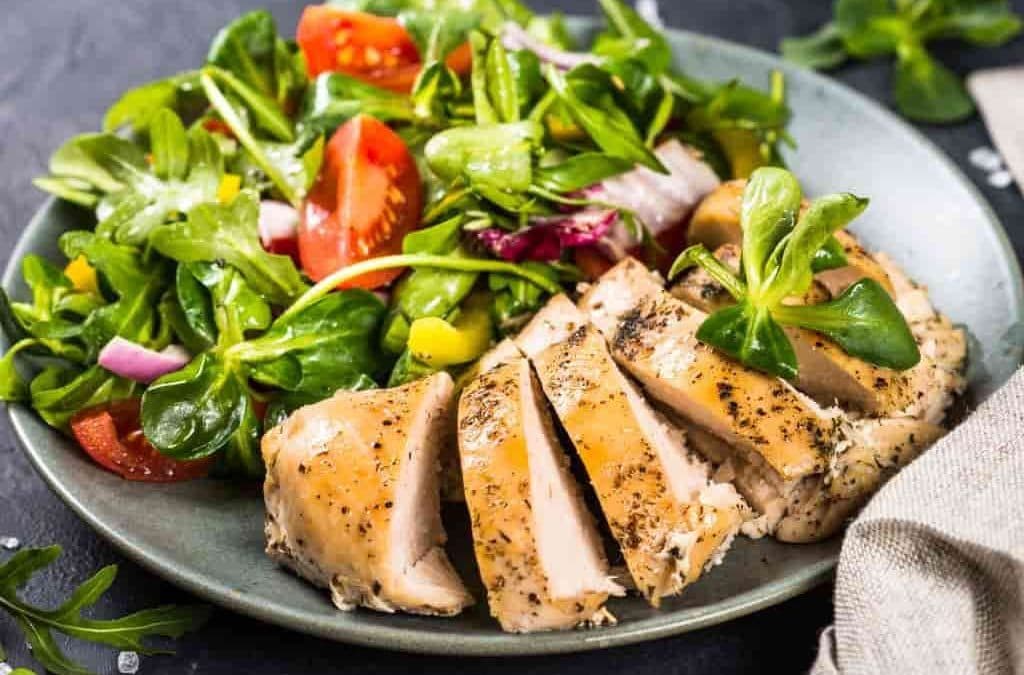 Ensalada con Pollo Grillado